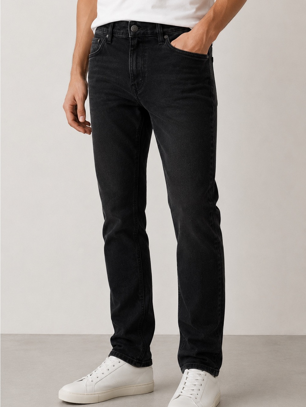 H&M Black Slim Straight Jeans for Men